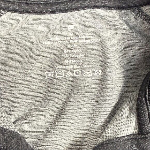 Fabletics Polo Shirt Mens Black Performance Wicking Stretch Short Sleeve Size M - Picture 2 of 8